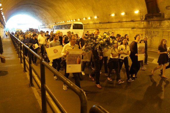 Witnesses to Ricordiamo Insieme on their way for the march of the 1000 steps from the Obelisk in St. Peter’s Square to the Military College in Piazza Della Rovere.